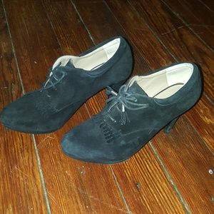 Adrienne Vittadini high heeled booties